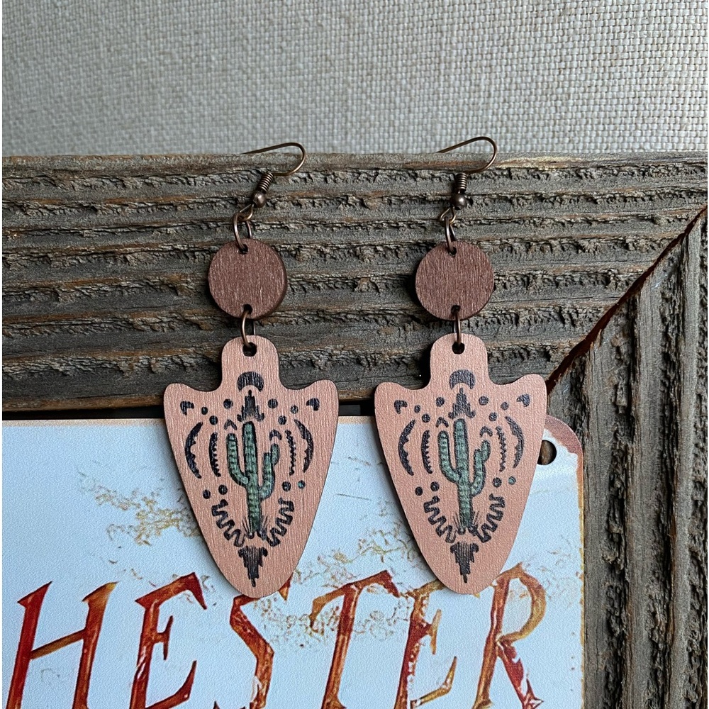 Wooden arrowhead earrings